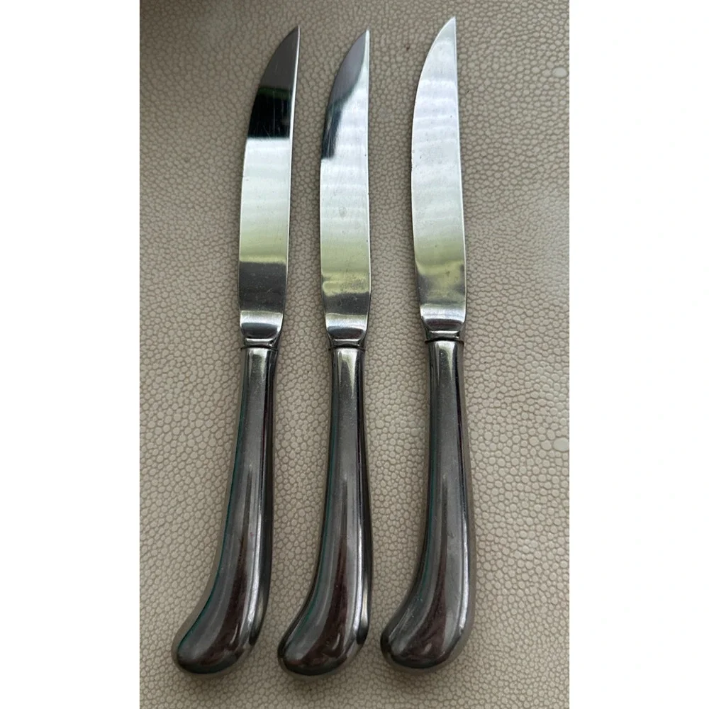 Set of 3 Serrated Korea Steak Knives Stainless 9 1/8